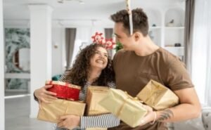How Can You Choose Experiential Gifts for Your Girlfriend